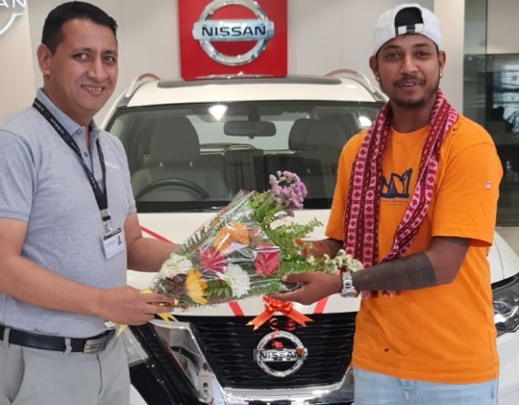 क्रिकेट टिमका कप्तान सन्दिप लामिछानेले किने १ करोड ४५ लाख मूल्य पर्ने निशान एक्स–ट्रायल