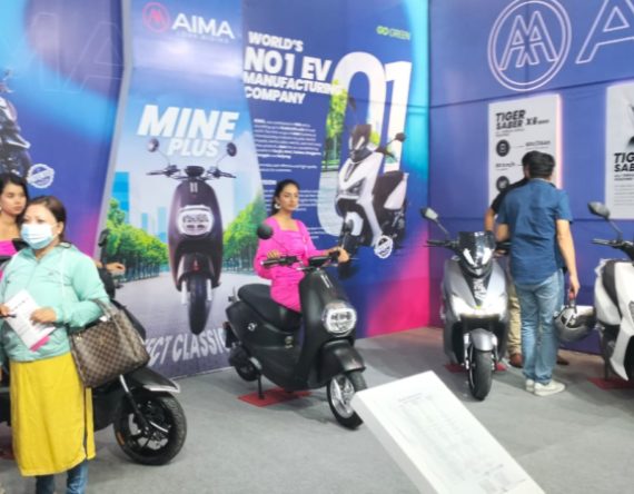 अटोमोबाइल व्यवसायी र ग्राहक दुवैका लागि निरस दशै