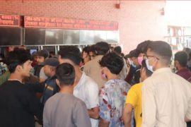 दसैं नजिकिँदै गर्दा पनि खुलेन अग्रिम टिकट बुकिङ : यात्रु अन्योलमा, आज निर्णय हुन सक्ने