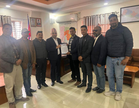 गाडीका पार्टपुर्जाको अवैध कारोबार रोक्न माग गर्दै बुझाइयो ज्ञापनपत्र