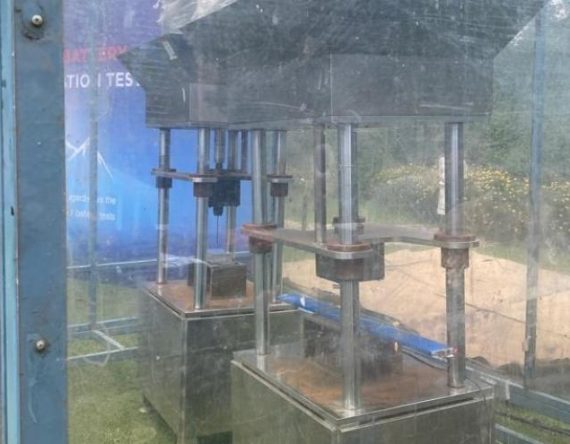 बीवाईडीको ब्लेड ब्याट्री सुरक्षित रहेको प्रमाणित, यसरी गरियो नेल पेनेट्रेसन परिक्षण