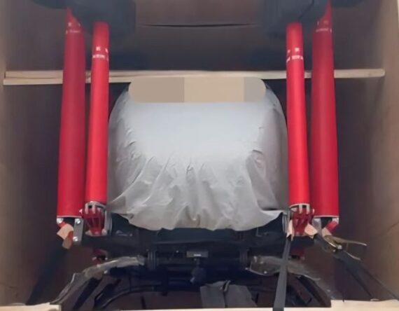 उड्ने कार र रोबोट सुरक्षित रुपमा काठमाडौं आइपुगे : नाडा