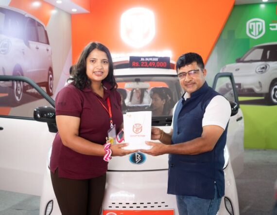 जिनपेङ ईभीको नेपालमा शानदार इन्ट्रि, नाडा अटो शोमा १०२ युनिट बुकिङ