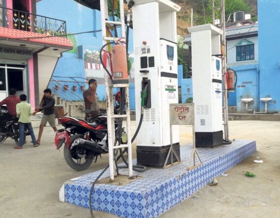 पेट्रोलमा १० प्रतिशत इथानोल मिसाउने नीतिबाट ६ अर्ब बराबरको पेट्रोलियम आयात घटाउन सकिने दाबी