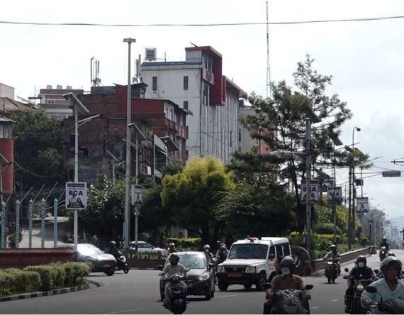 चल्न थाले काठमाडौं उपत्यकामा सार्वजनिक सवारीसाधन