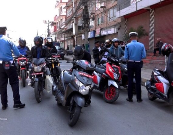 सवारी नियम उल्लघंन गर्ने एक हजार ७१९ जना कारबाहीमा