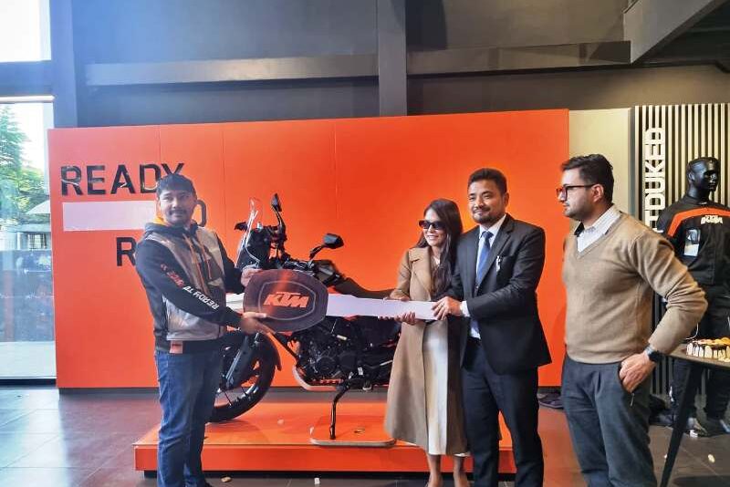 धमाधम बाइक डेलिभरी गर्दै केटीएम, नयाँ मोडल समेत उपलब्ध