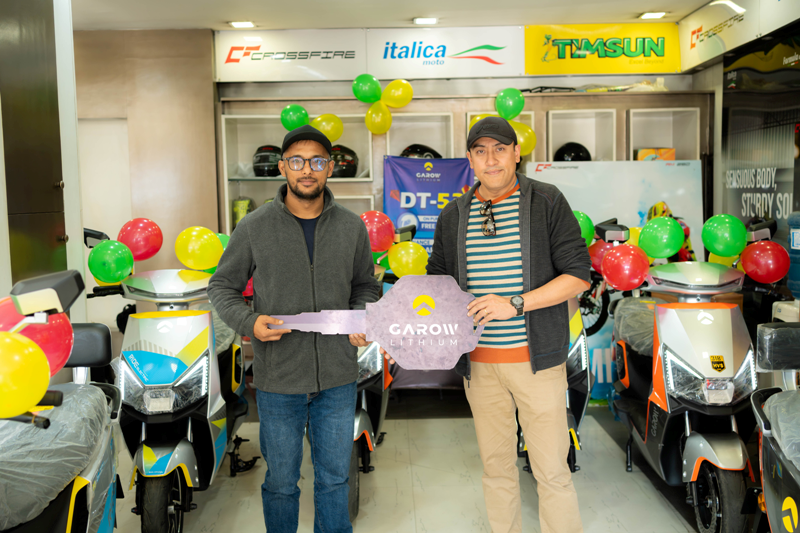 कर्पोरेट फ्लिटमा ग्यारो स्कुटर : याङ्गोलाई ६ युनिट डीटी–५३ हस्तान्तरण, छिट्टै १०० युनिट हस्तान्तरण गर्ने
