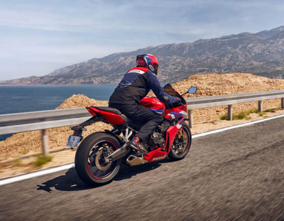 मोटरसाइकल दुर्घटना रोक्न होन्डाद्वारा स्टेयरिङ असिस्ट प्रविधिको पेटेन्ट दर्ता