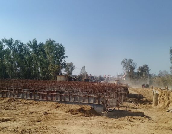 नेपालगञ्ज–गुलरिया हुलाकी राजमार्गको पेडारीमा निर्माणाधीन पुल अन्तिम चरणमा