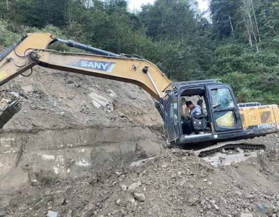धुलिखेल–खावा सडक स्तरोन्नति गरिँदै, २ हप्तासम्म सवारीसाधान आवागमनमा रोक