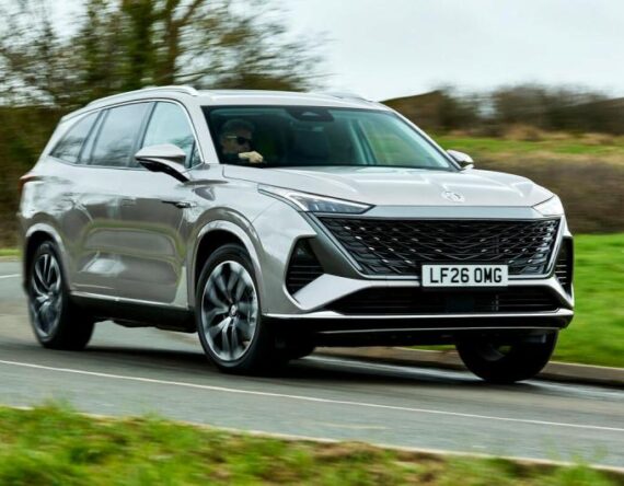 सोलिडकोर ब्याट्री र हाइब्रिड प्लस प्रविधिबाट अझ स्मार्ट बन्दै एमजीका विद्युतीय कार 