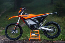 केटीएमको नयाँ २०२७ फ्रीराइड ई पेश, १.५ घण्टामा चार्ज हुने र शक्तिशाली अफरोड प्रदर्शन