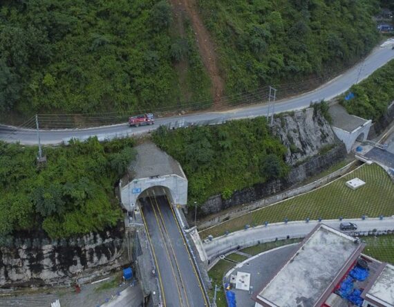 नागढुङ्गा सुरुङमार्गको टोल शुल्क निर्धारण, कुन सवारी साधनलाई कति ?