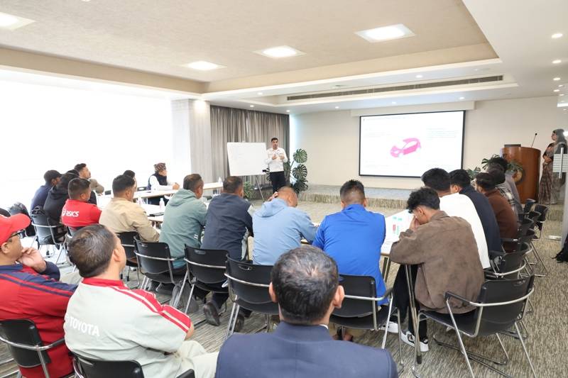 नाइमाको समन्वयमा हाइब्रिड सवारीसाधन मर्मतसम्बन्धी तालिम