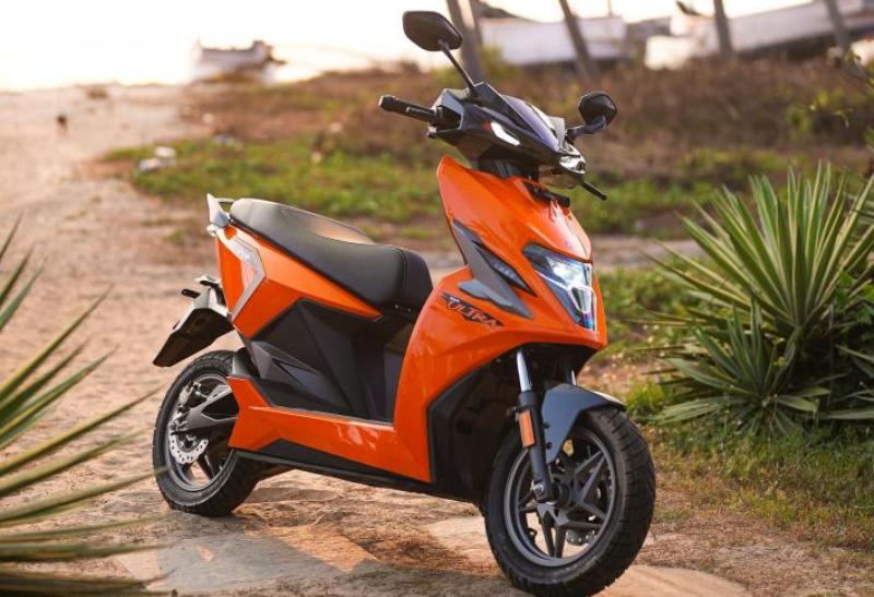 सिम्पलले ल्यायो ४०० किलोमिटर रेन्ज दिने स्कुटर, यस्तो छ मूल्य र विशेषता