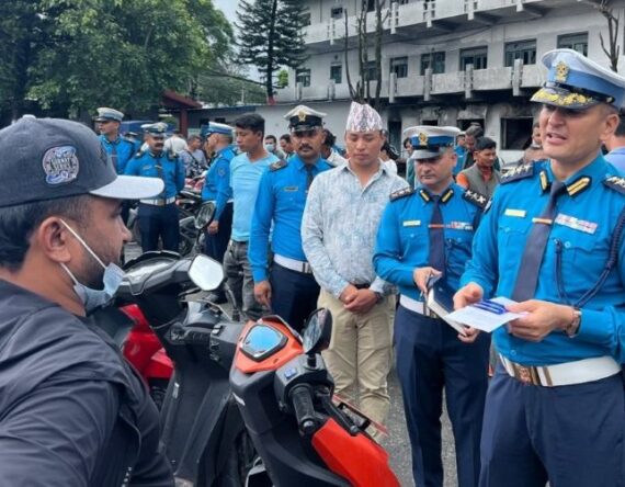 हराएका ३५ मोटरसाइकल र १६ स्कुटर भेटिए, सम्वन्धित धनीलाई हस्तान्तरण