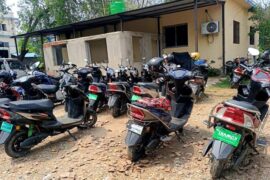 धमाधम जफत हुँदै अवैध रूपमा भित्रिएका इलेक्ट्रिक स्कुटर