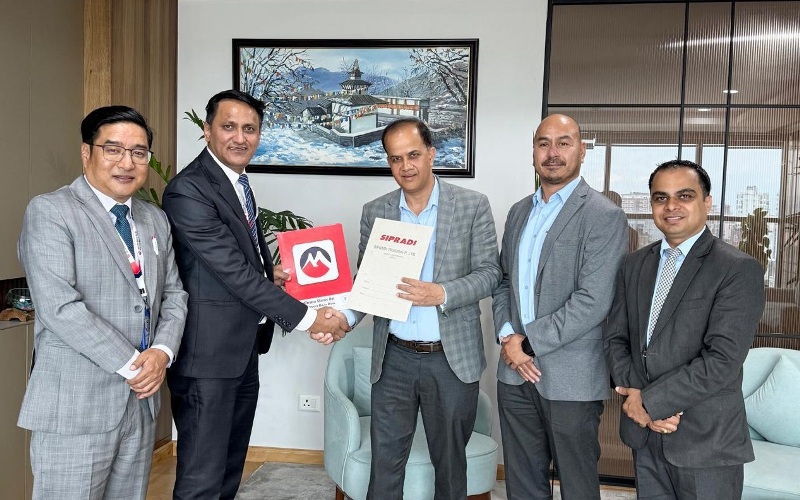 टाटाका पिकअप तथा साना व्यावसायिक सवारी साधन खरिद गर्न मुक्तिनाथ विकास बैंकले ऋण दिने