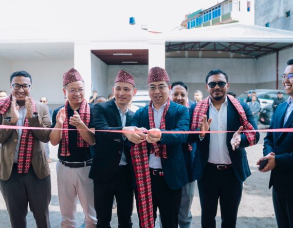 भक्तपुरमा बीवाईडीको नयाँ सर्भिस सेन्टर सञ्चालनमा, डल्लुमा पनि निर्माण सुरु