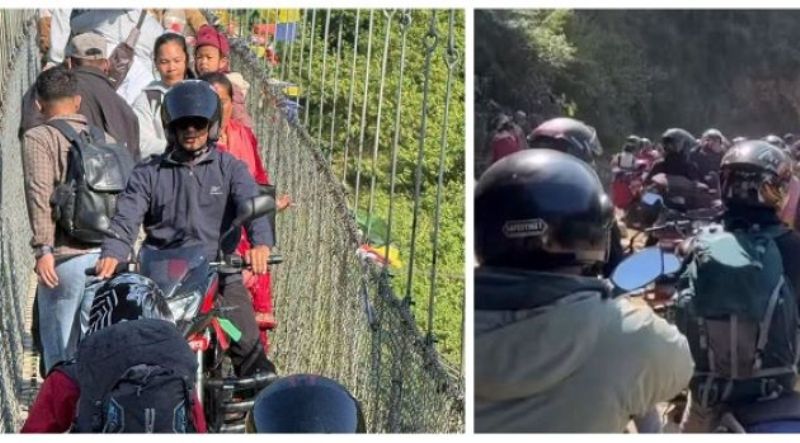 मलेखुको झोलुङ्गे पुललाई वैकल्पिक मार्गमा प्रयोग गरेपछि… मोटरसाइकलको चाप