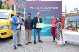 युलेन्स स्कुललाई ४० वटा सीएचटीसी ब्रान्डका इलेक्ट्रिक भ्यान हस्तान्तरण