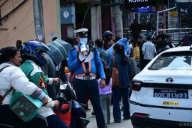 चाडपर्व लक्षित ट्राफिक प्रहरीको सक्रियताः सुरक्षित यात्राका लागि सचेतना